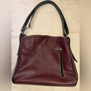 Chic Burgundy Leather Shoulder Bag